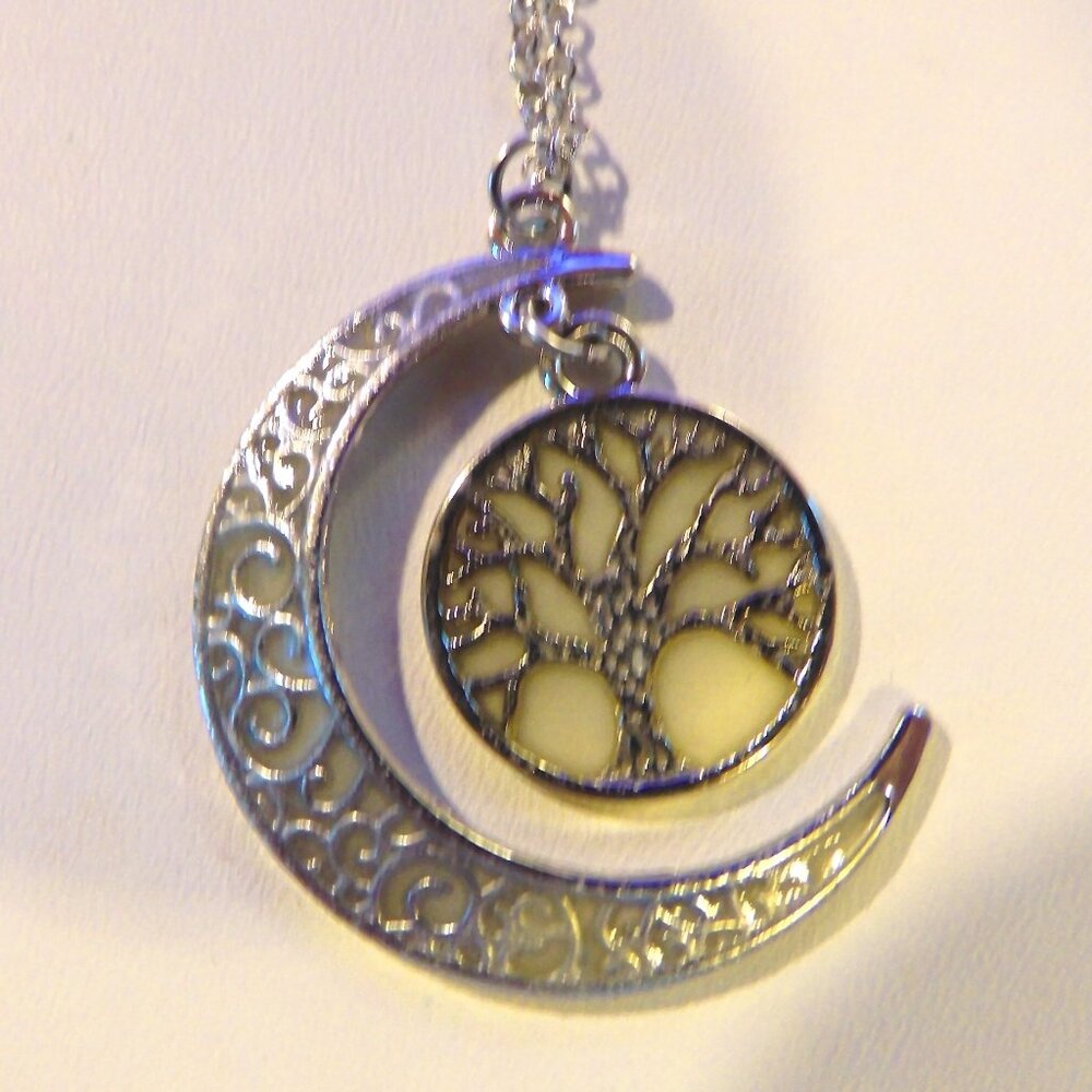 NEW - GLOW in the DARK CRESCENT MOON & TREE of LIFE NECKLACE